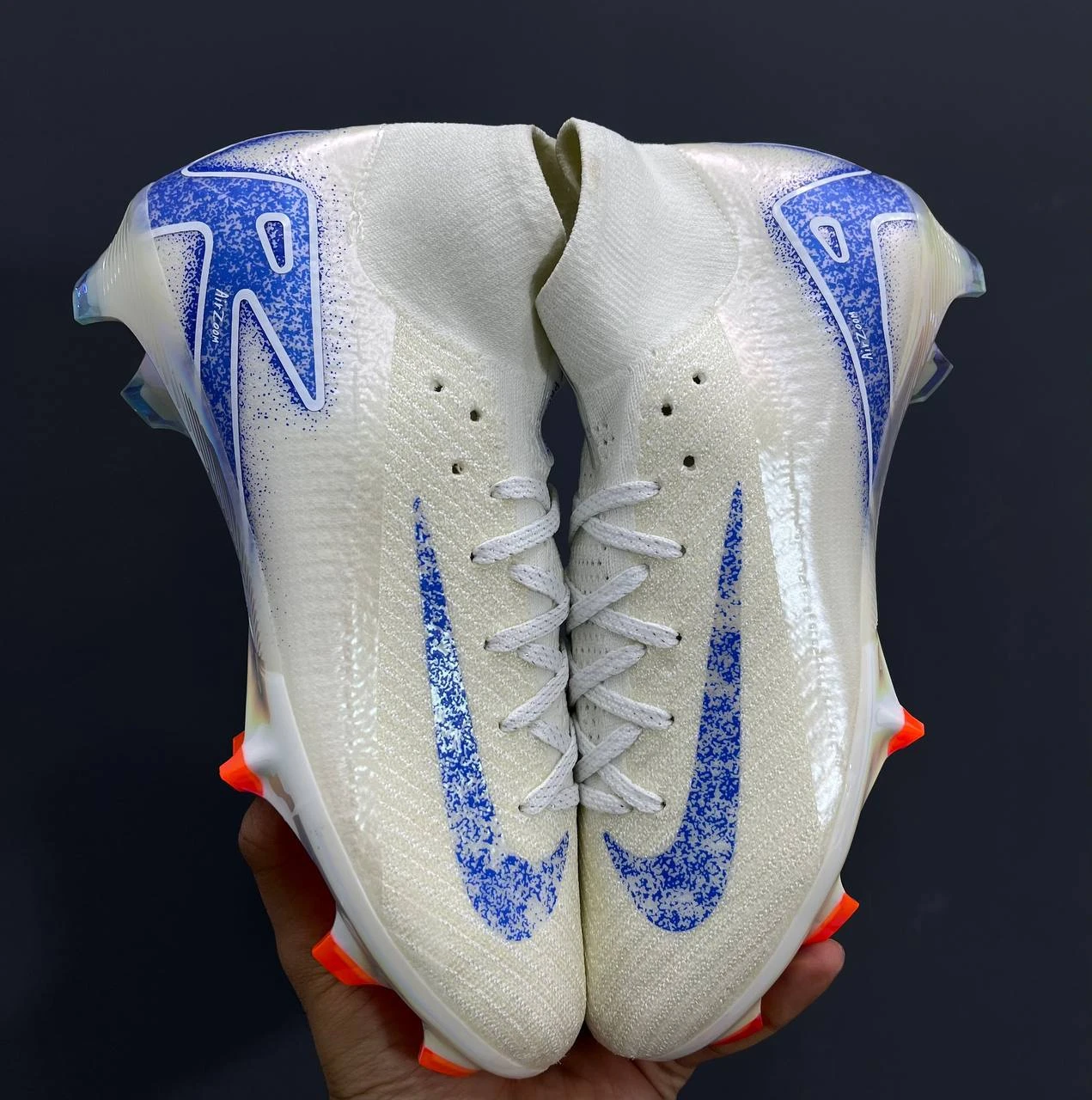 ستارز NIKE AIRZOOM ميرور اوريجنال ” أوف وايت في ازرق “