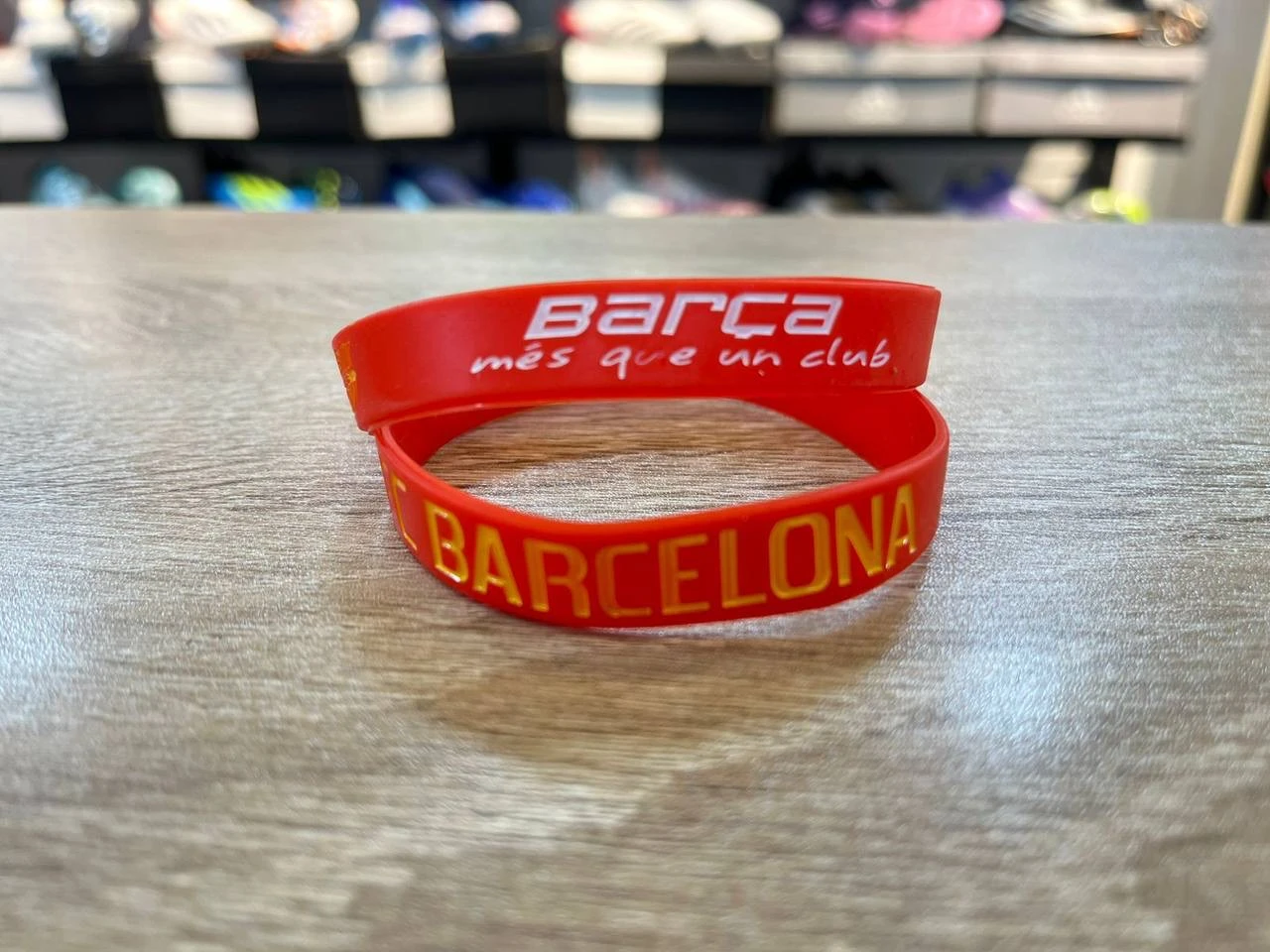 حظاظه برشلونه ” احمر ” جديد